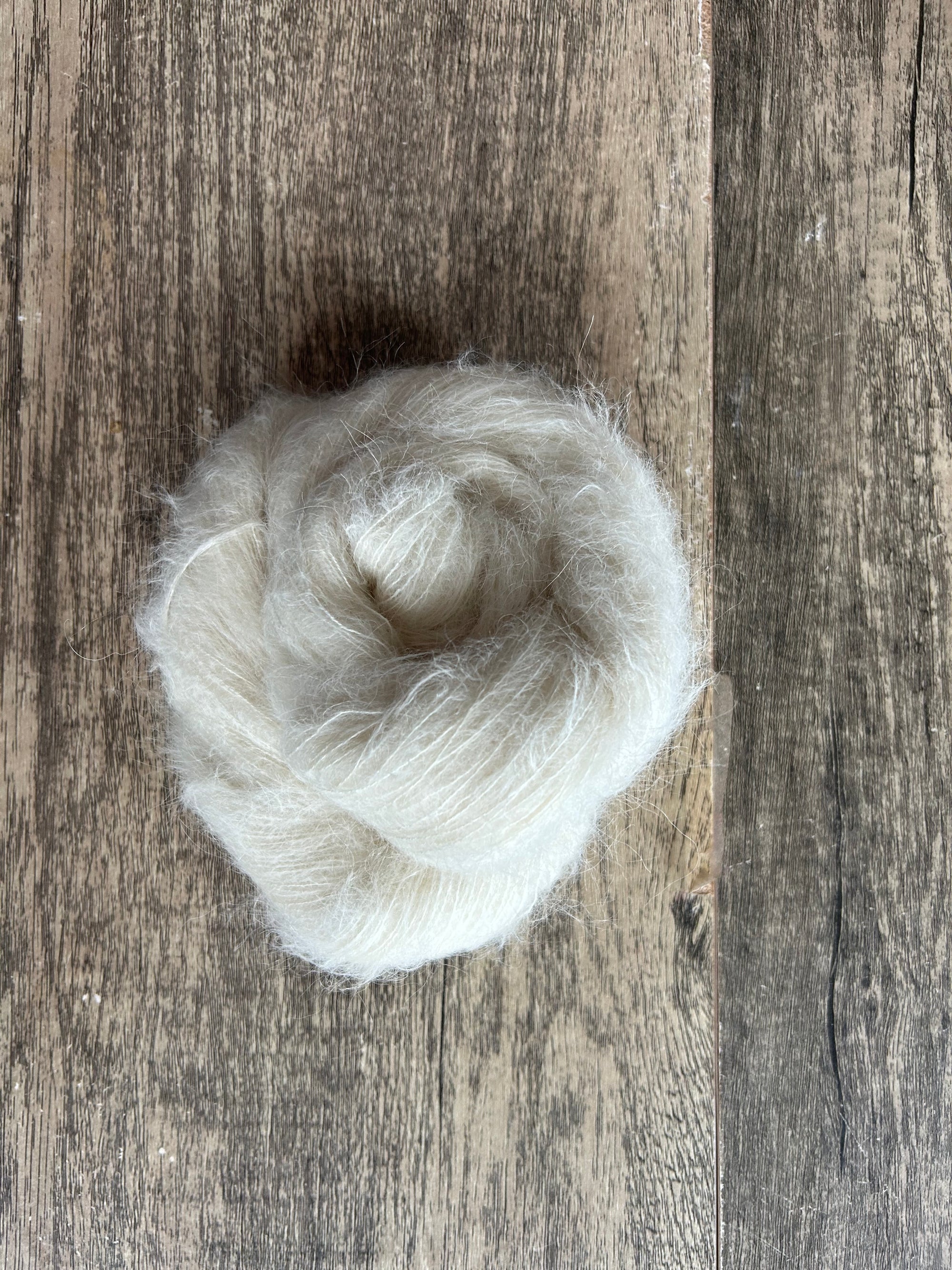 Ivory (undyed)  -  Suri Alpaca Silk Lace