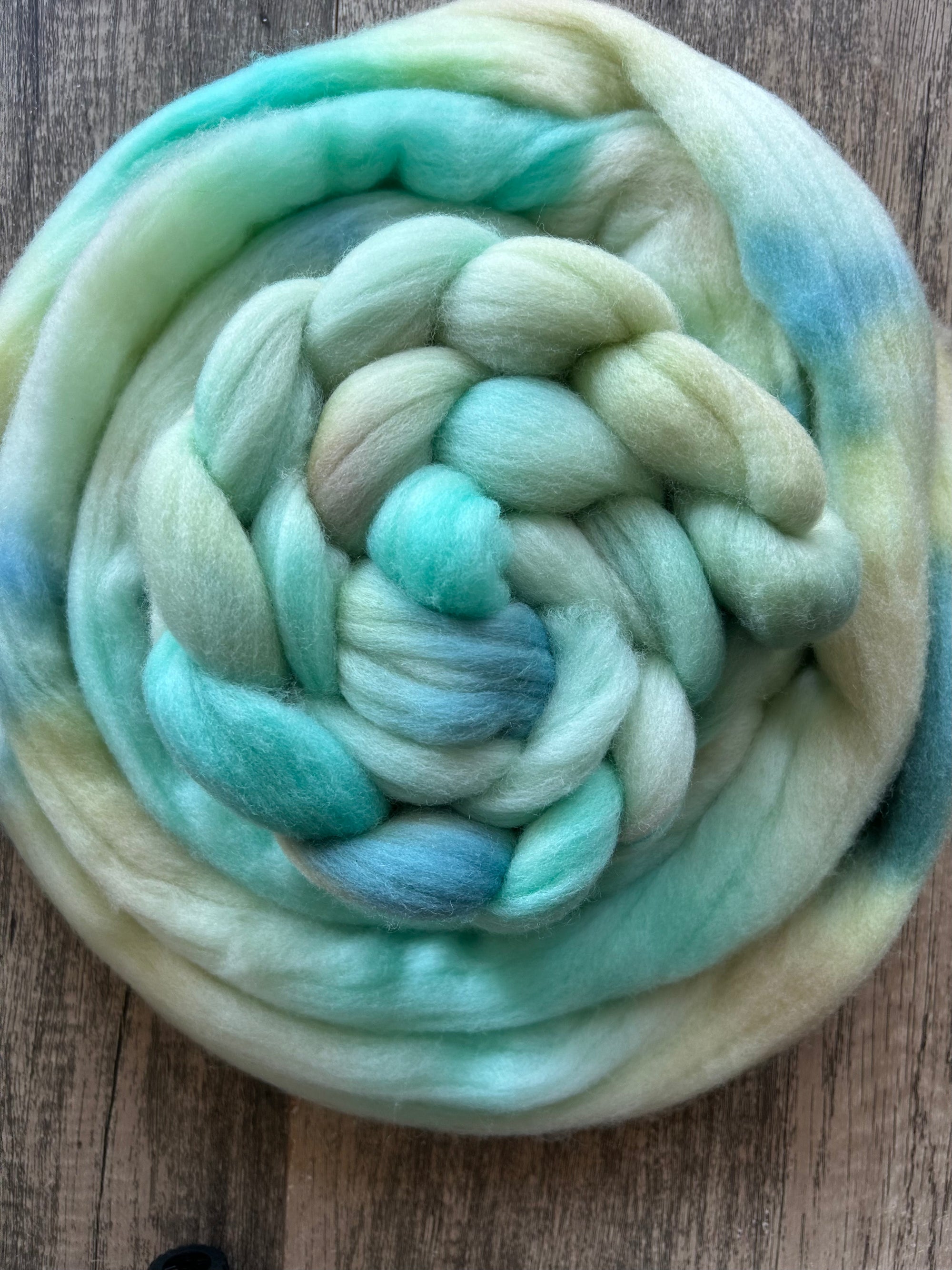 OOAK Mint  - Non Superwash Polwarth Fibre