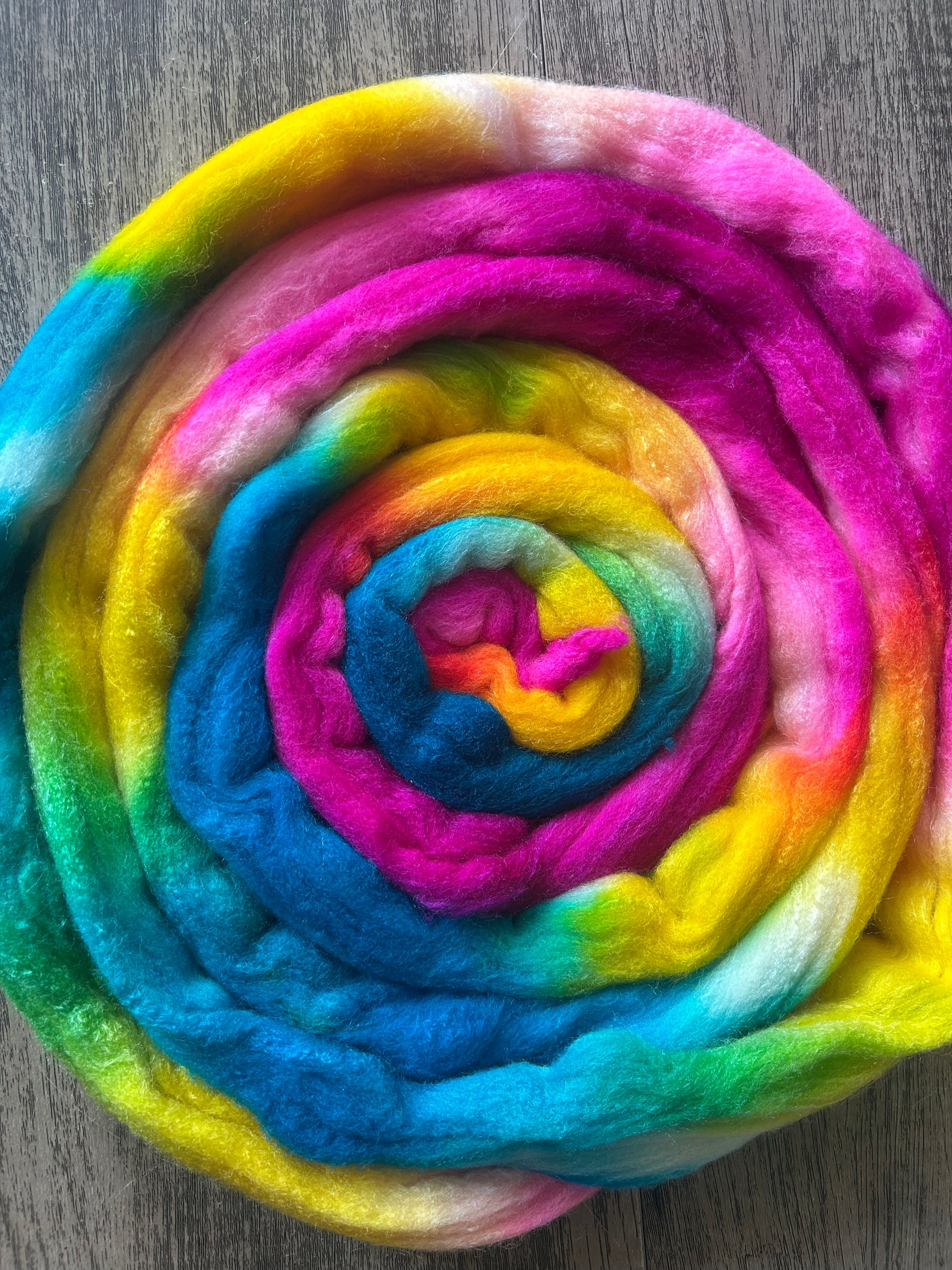 Beach Ball - Fibre - Non SW Rambouillet Silk