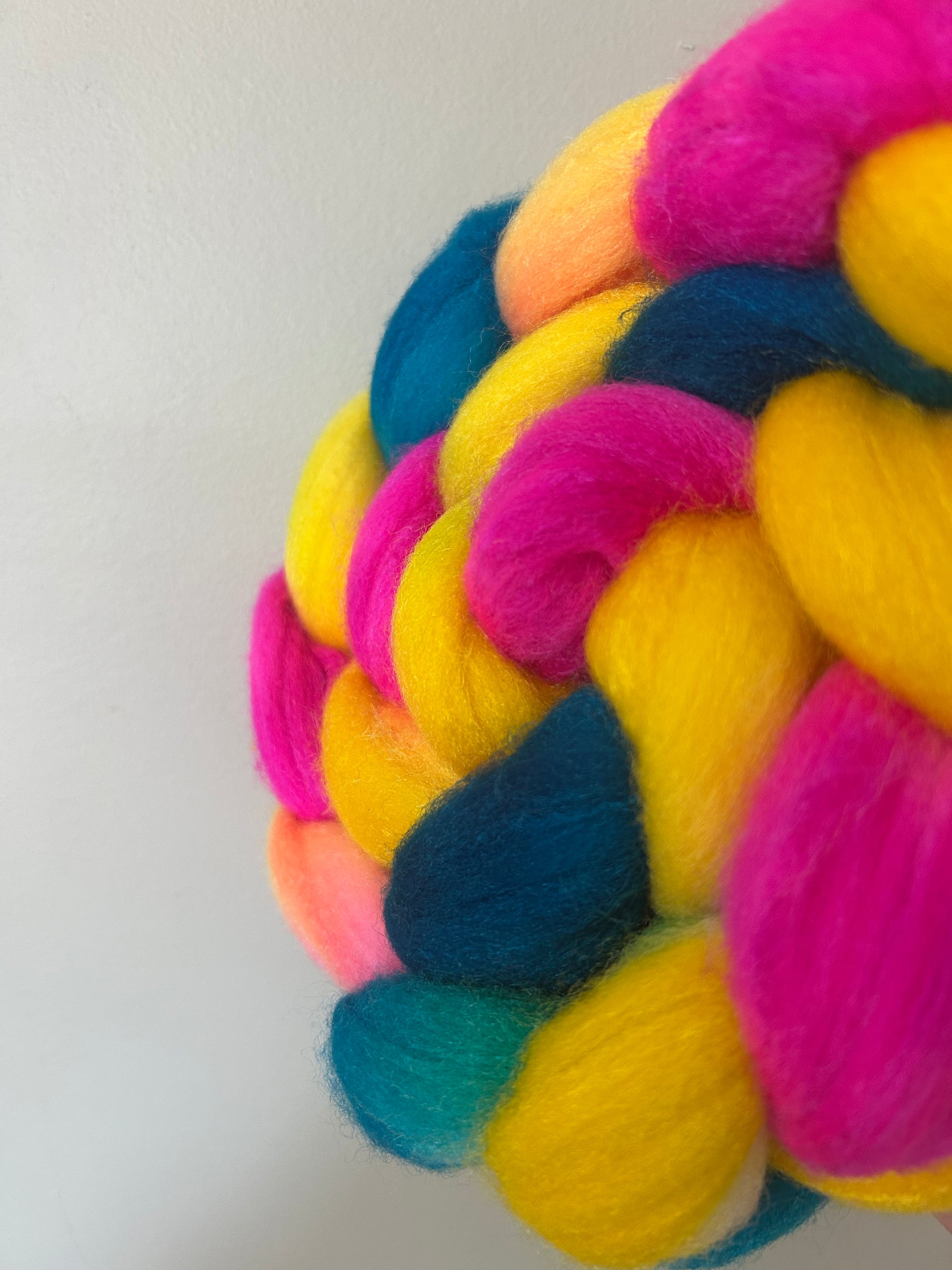 Beach Ball - Fibre - Non SW Rambouillet Silk