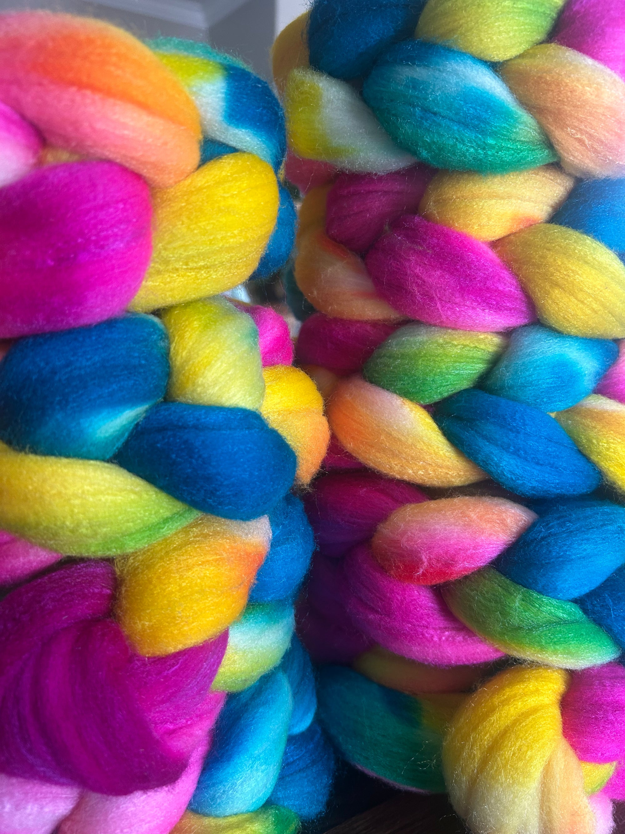 Beach Ball - Fibre - Non SW Rambouillet Silk