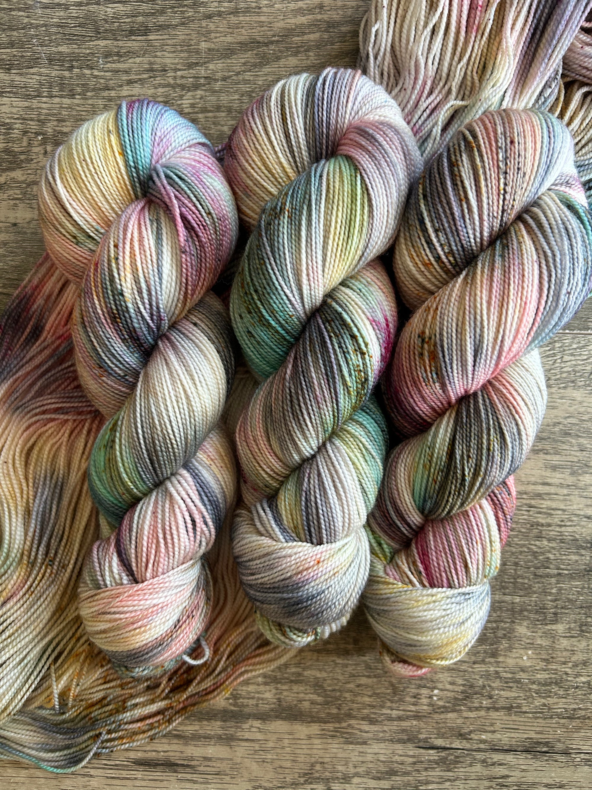 Hastings Sunrise - Sock High Twist 85/15