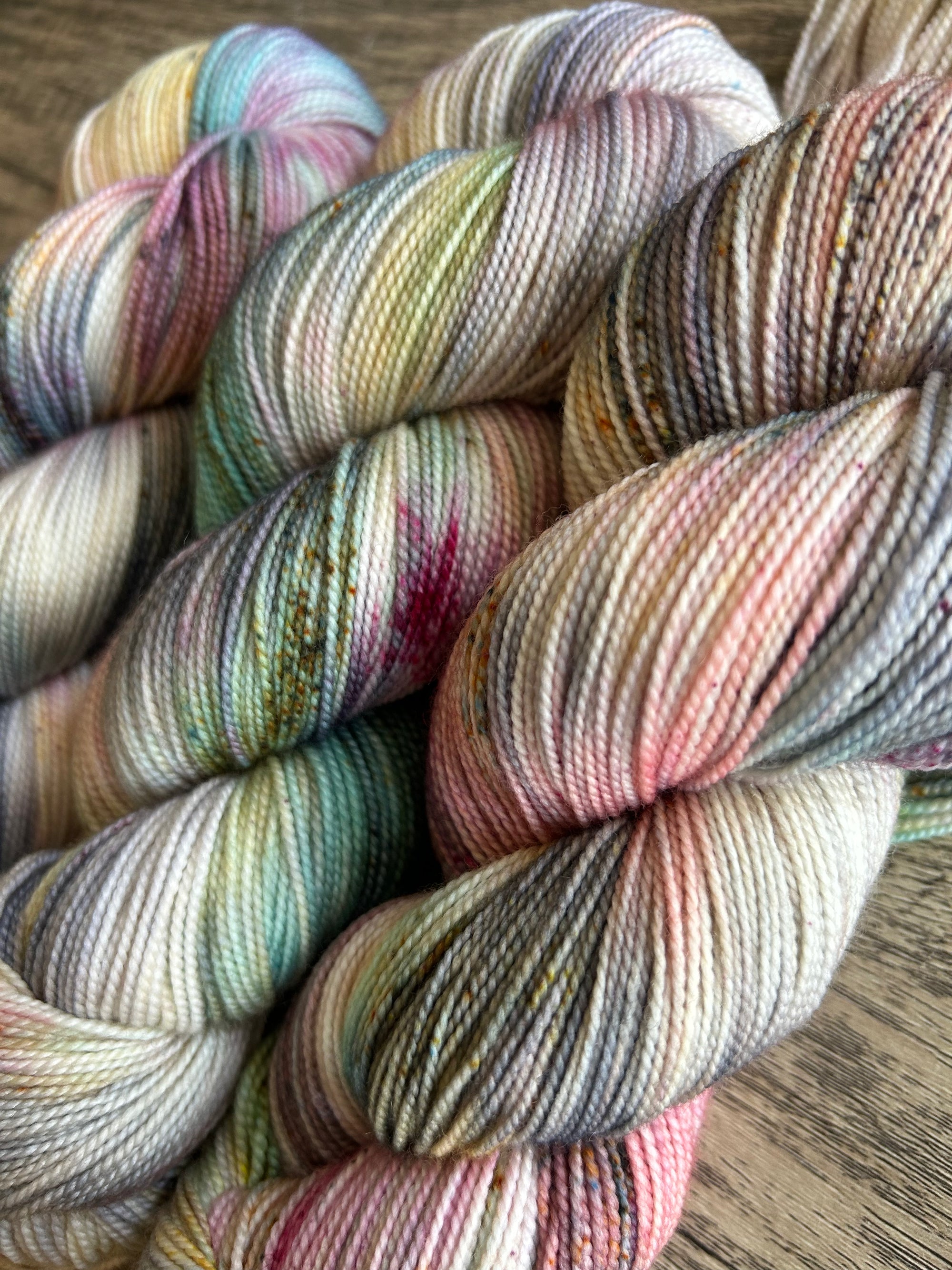 Hastings Sunrise - Sock High Twist 85/15
