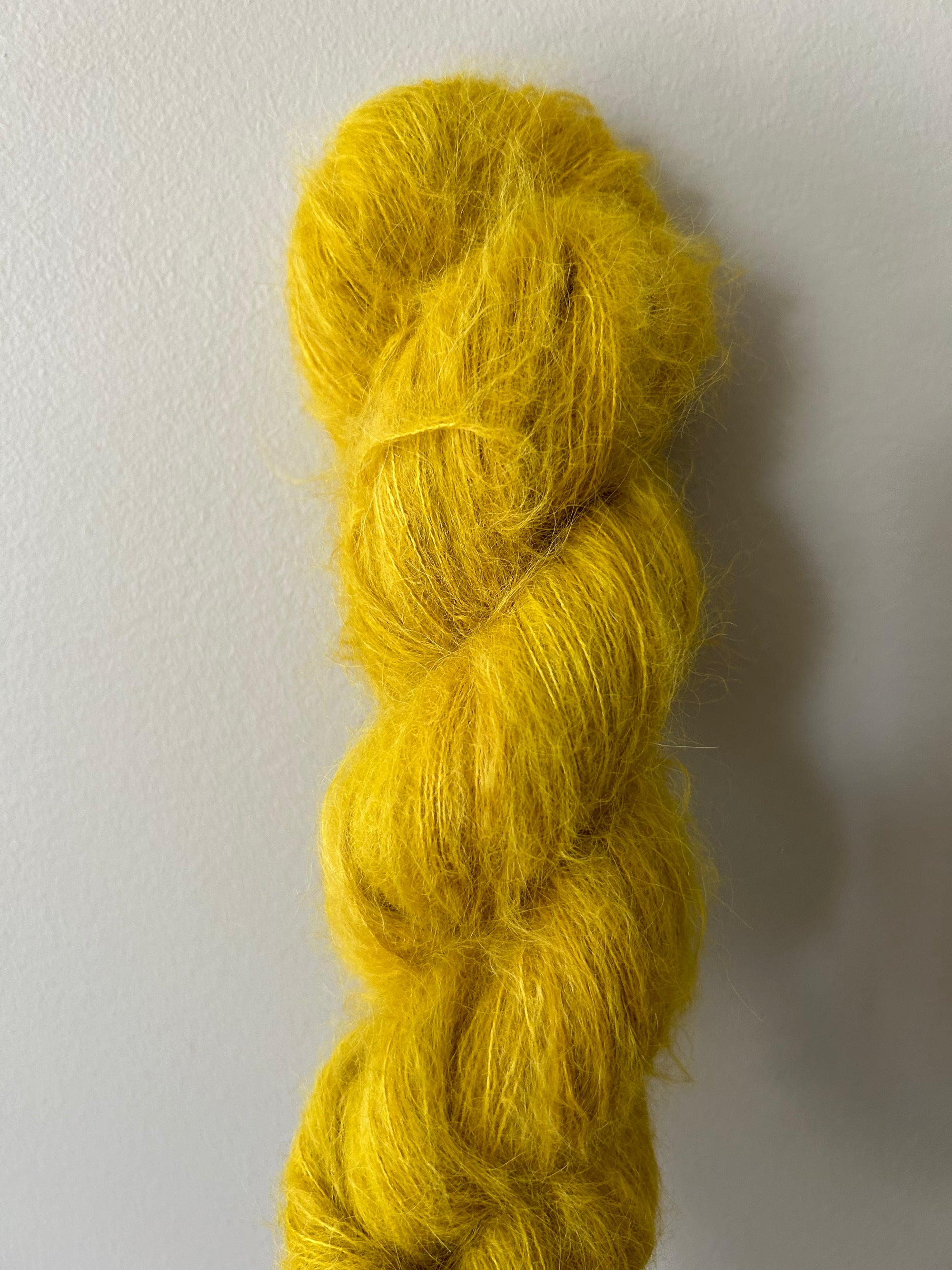 Mellyellow -  Suri Alpaca Silk Lace