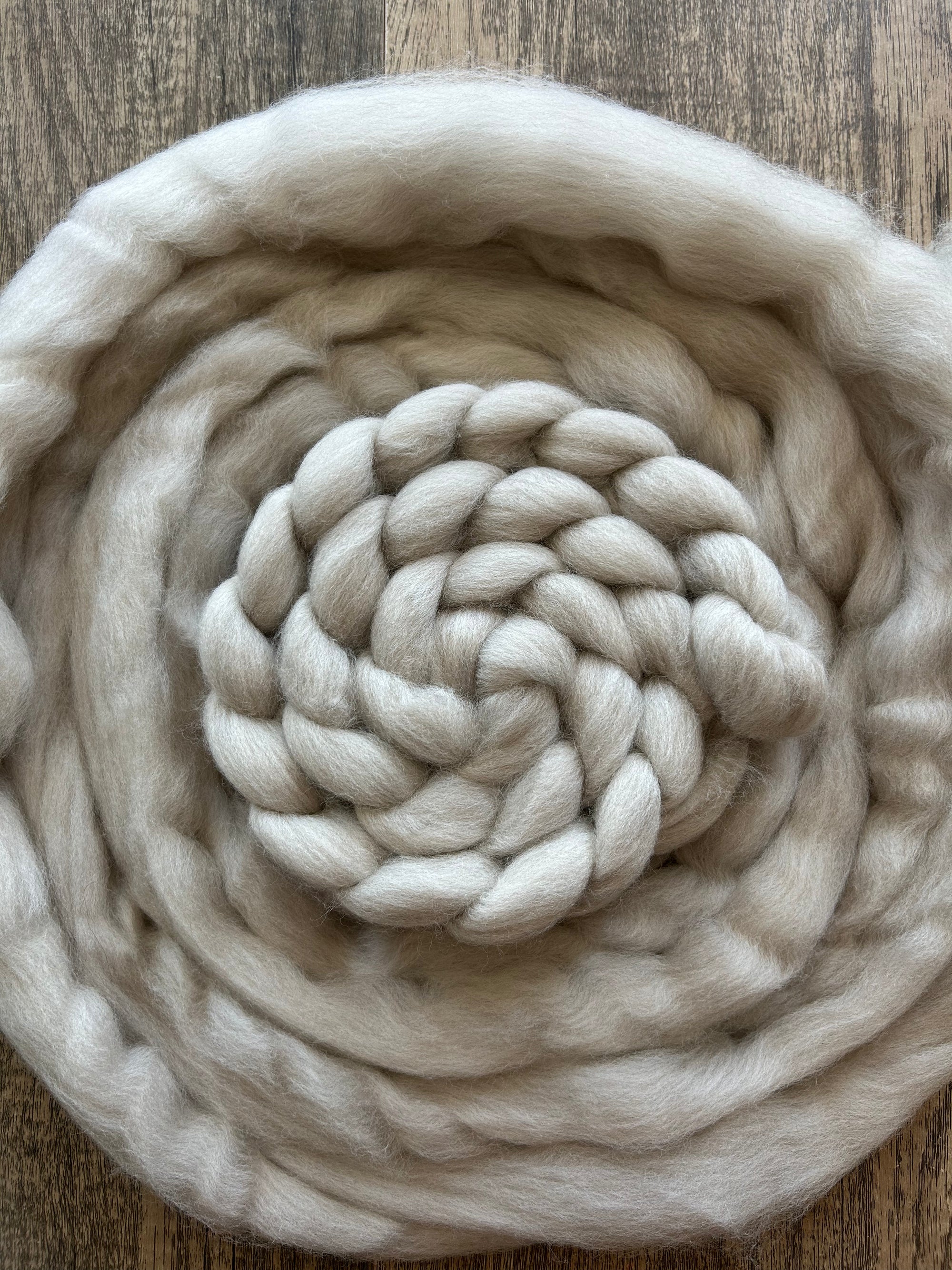 Undyed - Fog (23.6 micron) Haunui Fibre