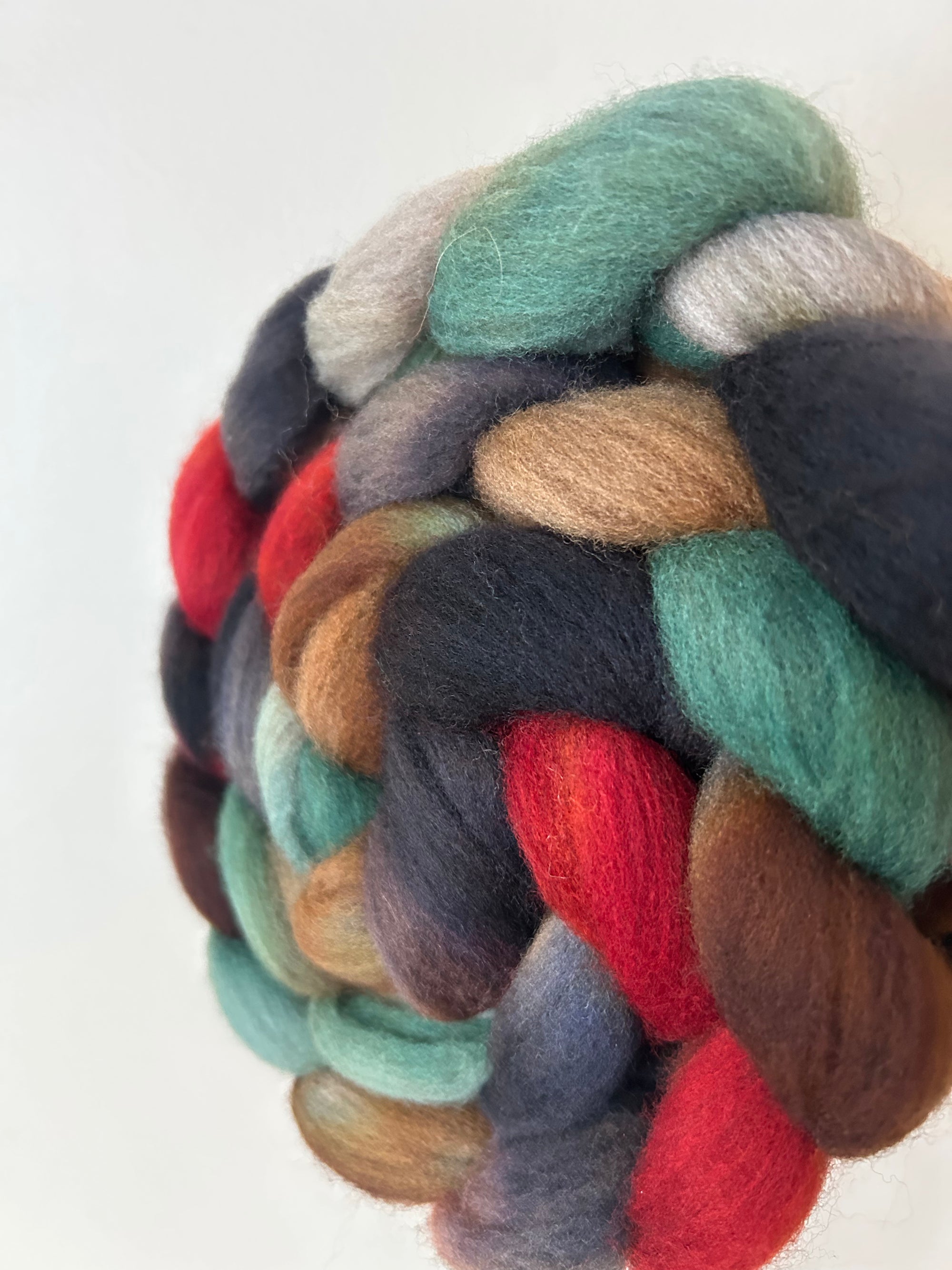 Shipyard - Stone (20.7 micron) Fine Haunui Fibre