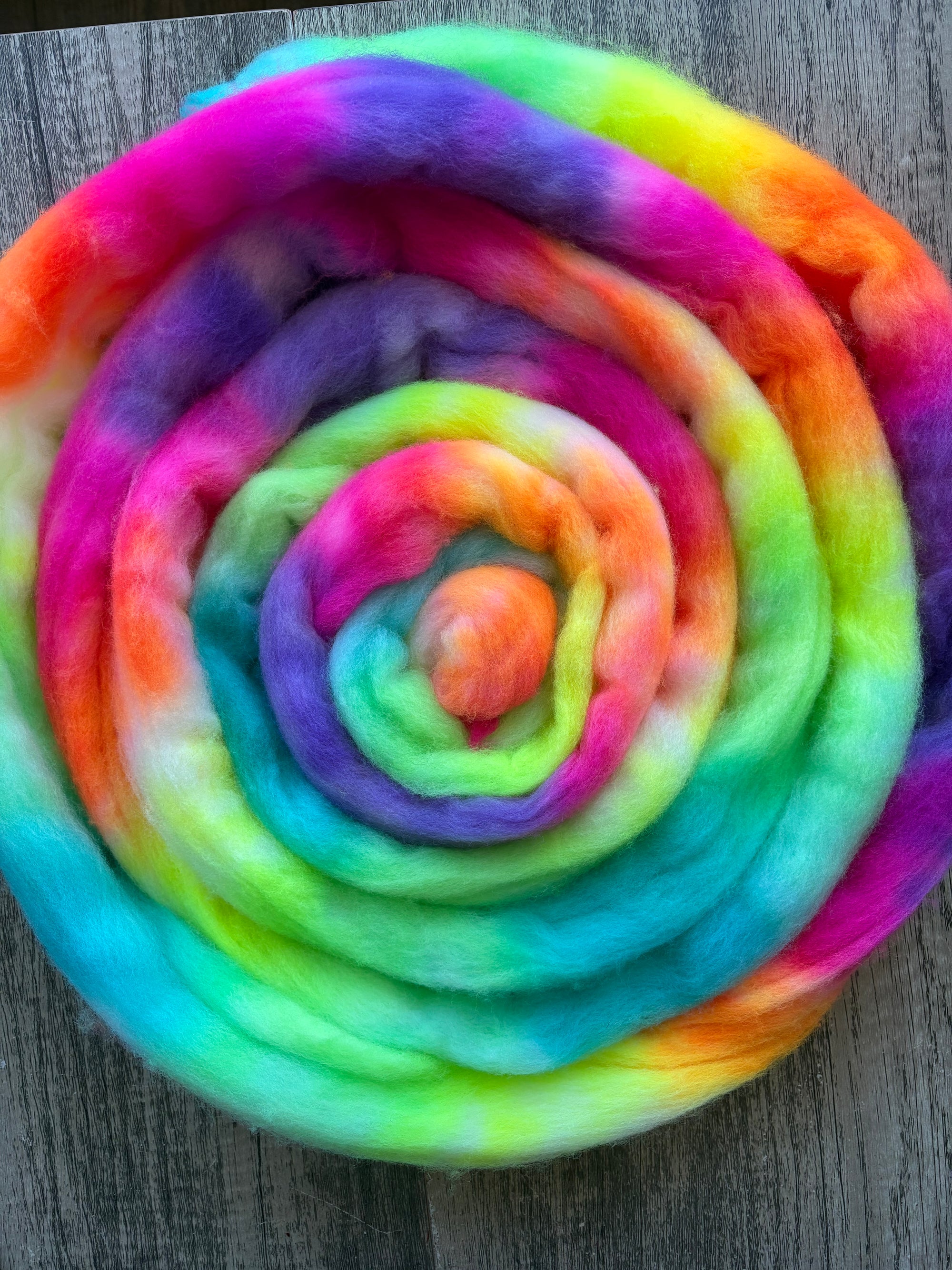 Rainbow Brite - Pearl (21.5 micron) Haunui Fibre