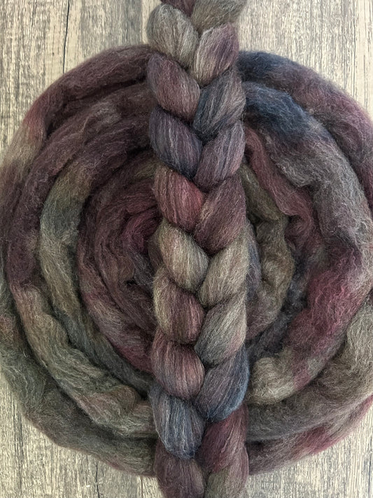 Lady Olivia - Fibre BFL Glow