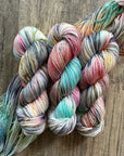 Hastings Sunrise - DK 85/15 SW Merino/Nylon