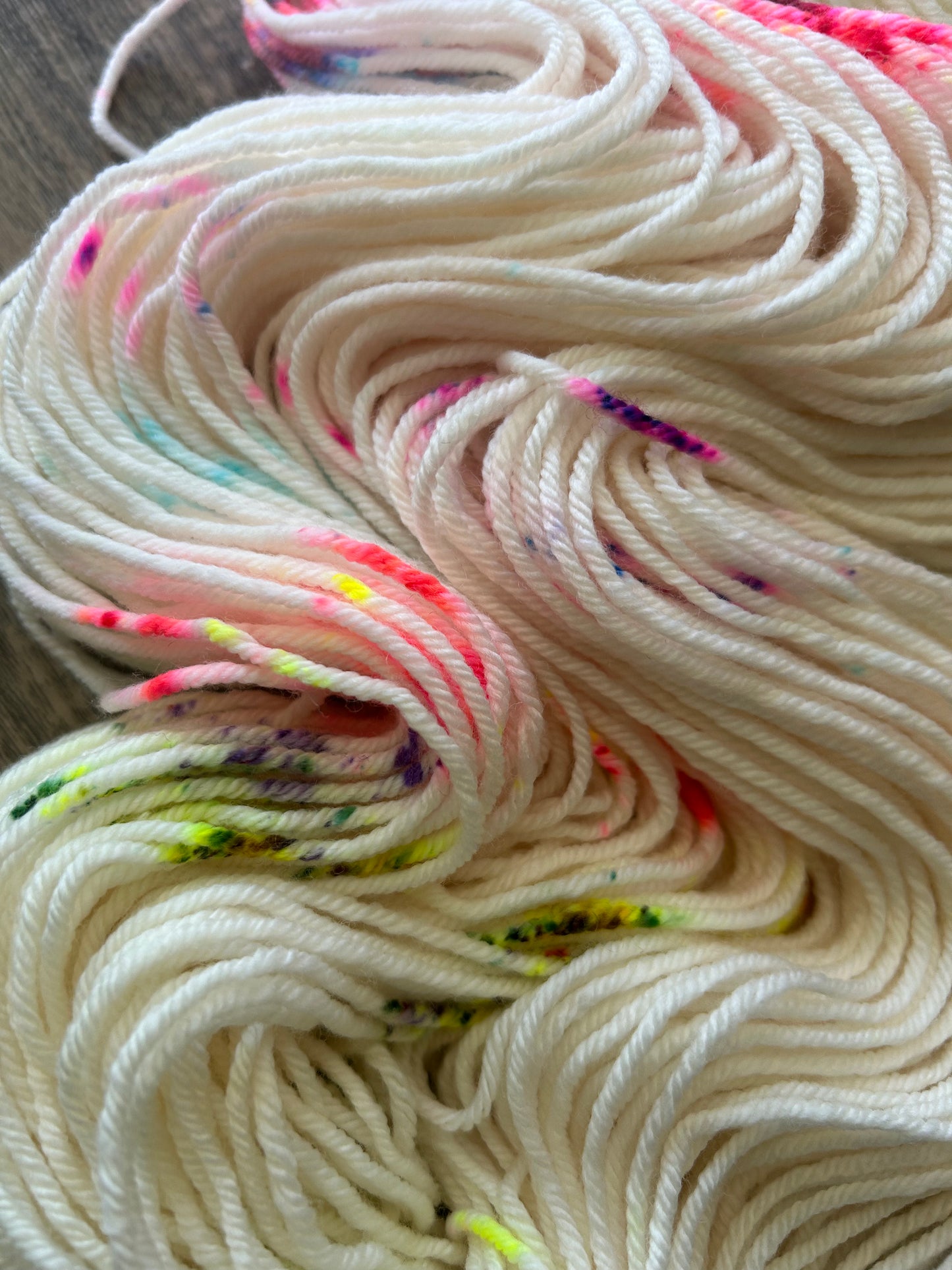 Funfetti - DK 85/15 SW Merino/Nylon