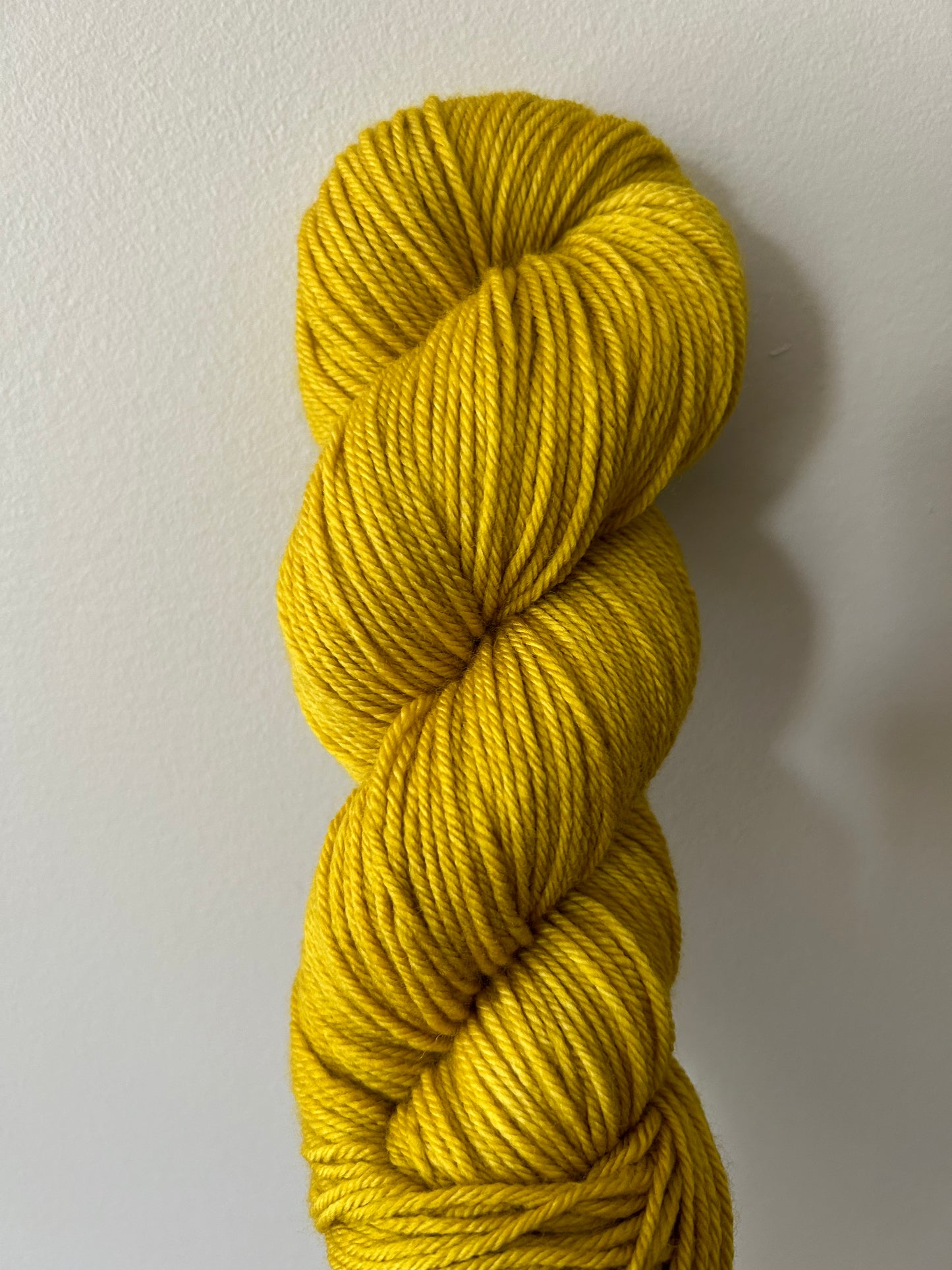 Mellyellow - DK 85/15 SW Merino/Nylon