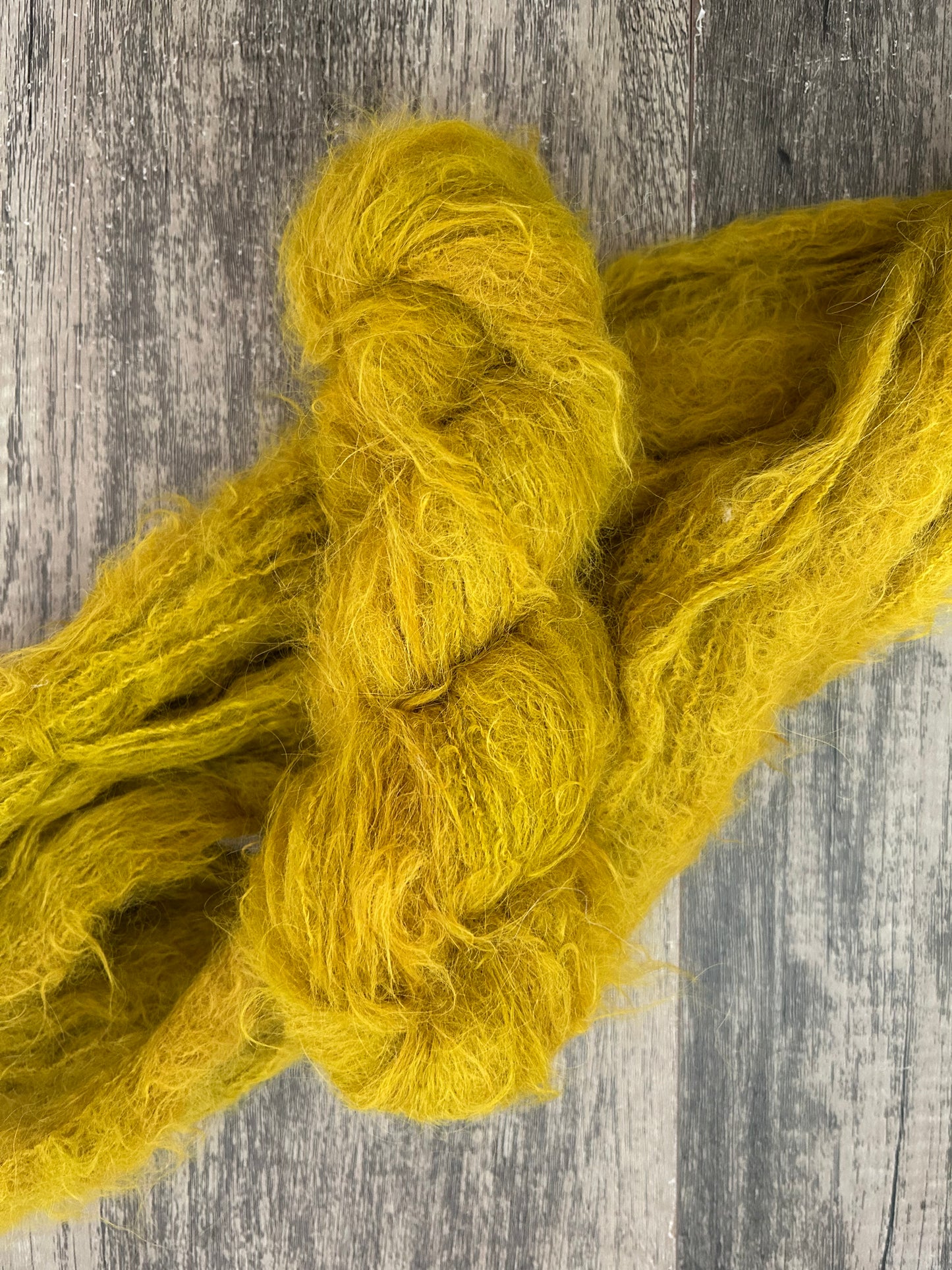 Mellyellow - Suri Alpaca DK