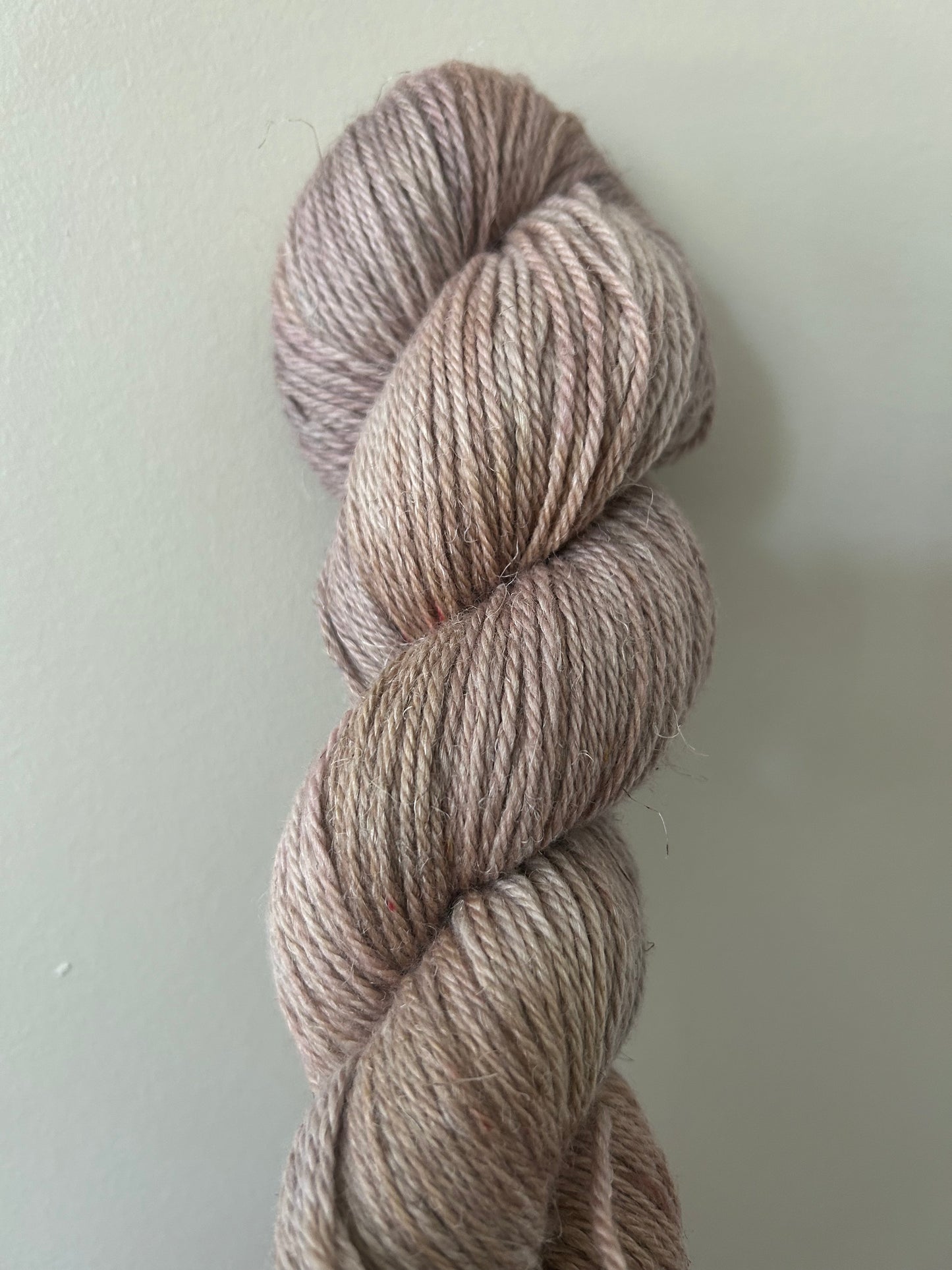 Mauve Misfit - DK 70/30 Wool/Linen