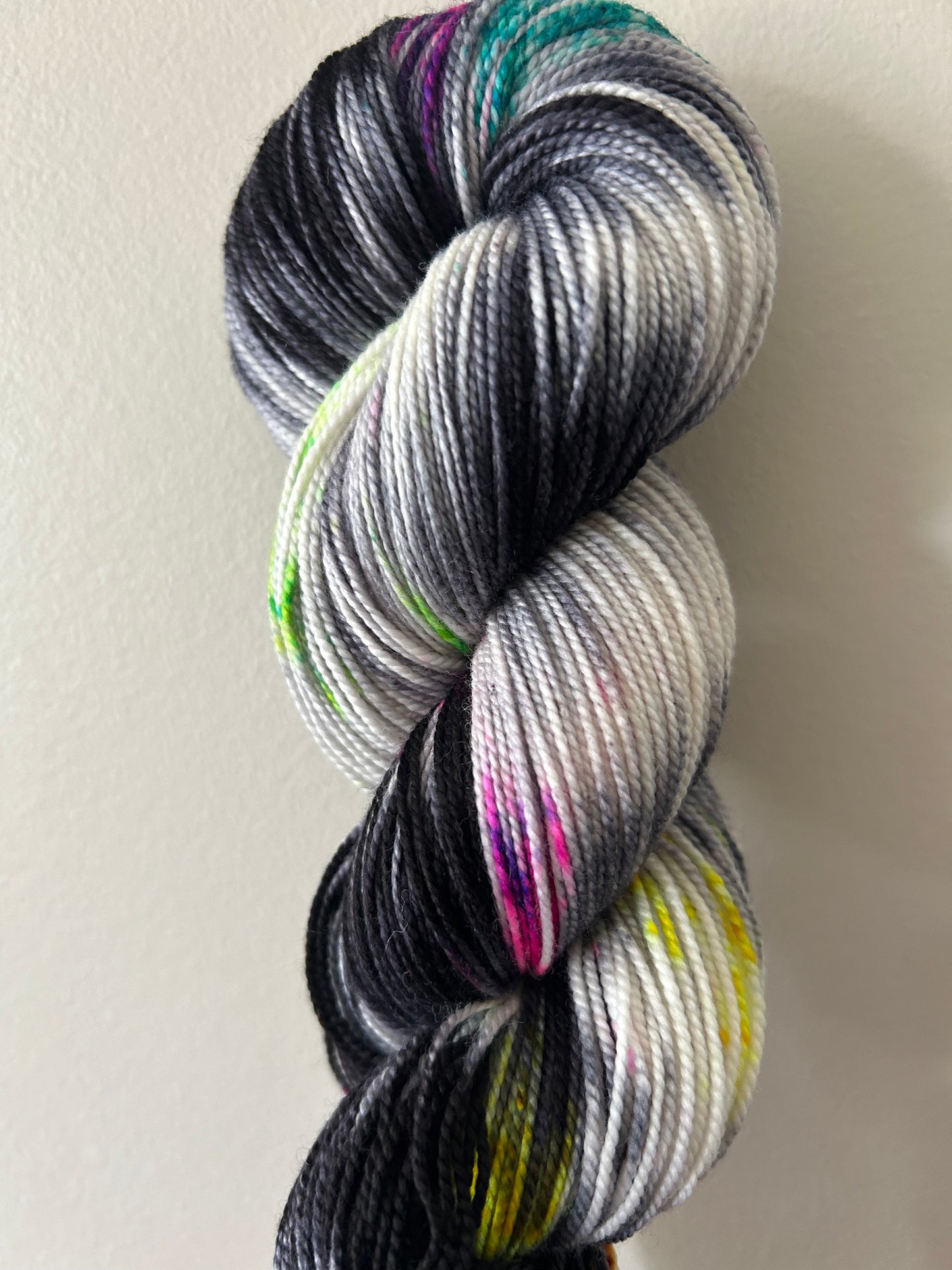 Rainbow Zebra - Sock High Twist 85/15