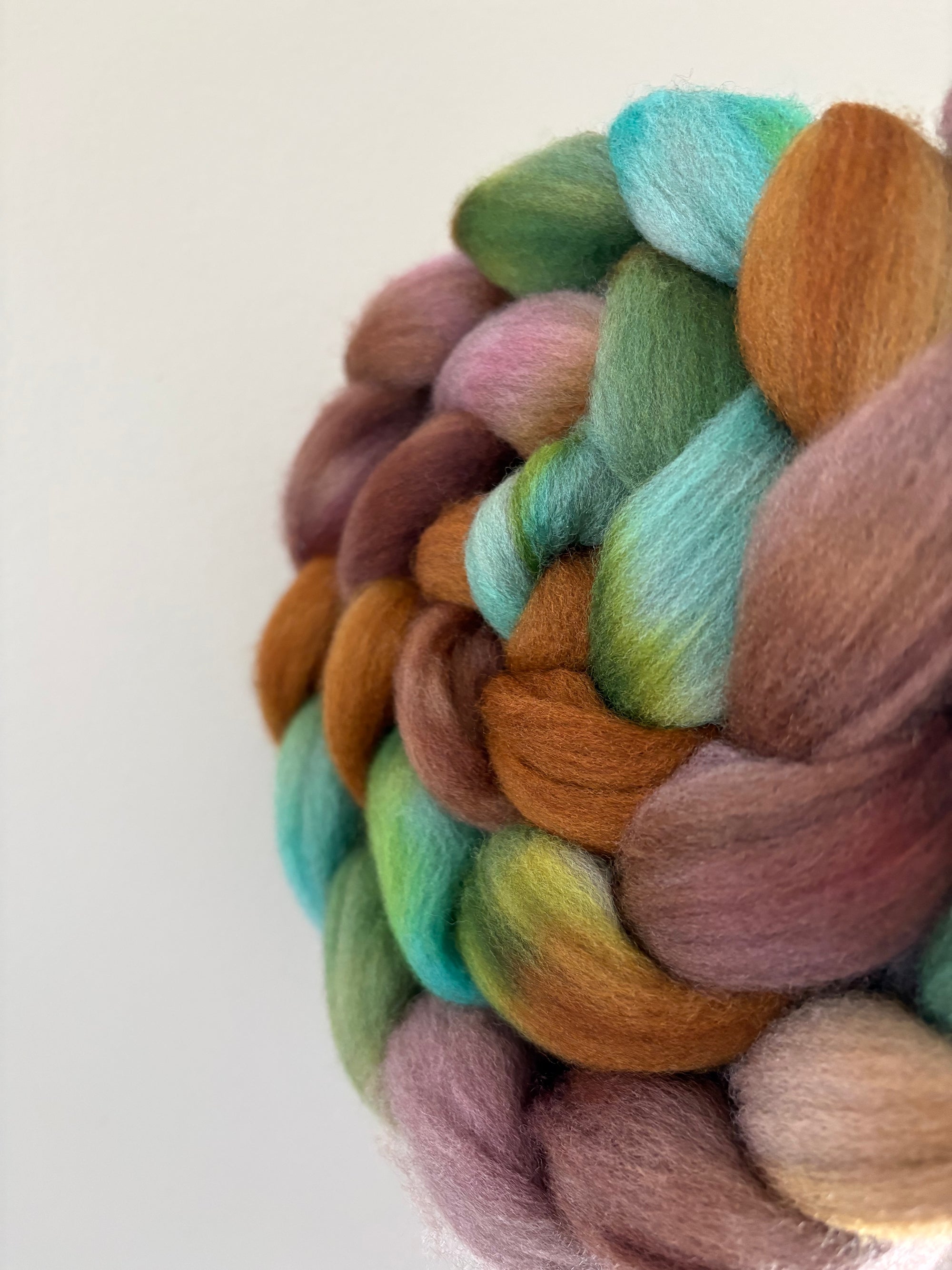 Destination Dashel - Stone (20.6 micron) Haunui Fibre