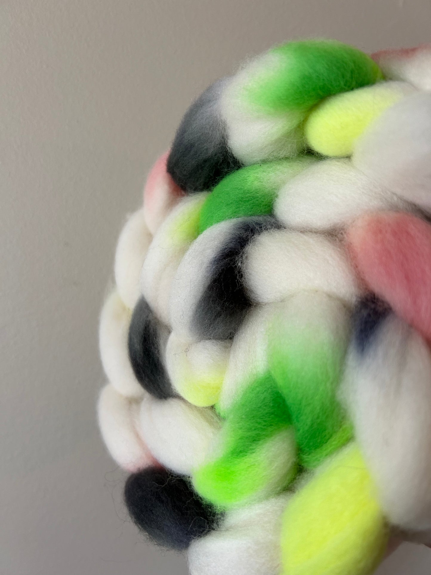 Melon Ball - Non Superwash Polwarth Fibre