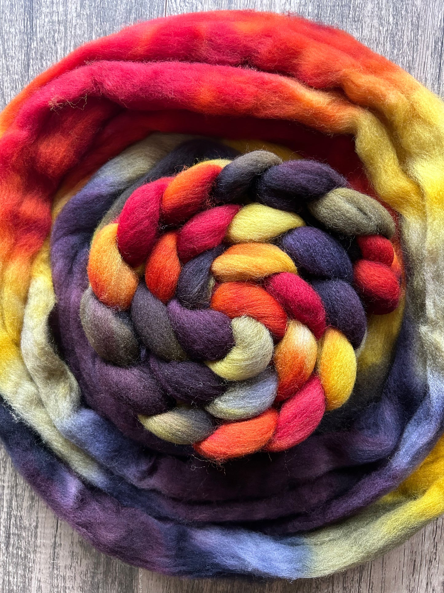 Fog (23.6 micron) Haunui Fibre - Vintage Rainbow