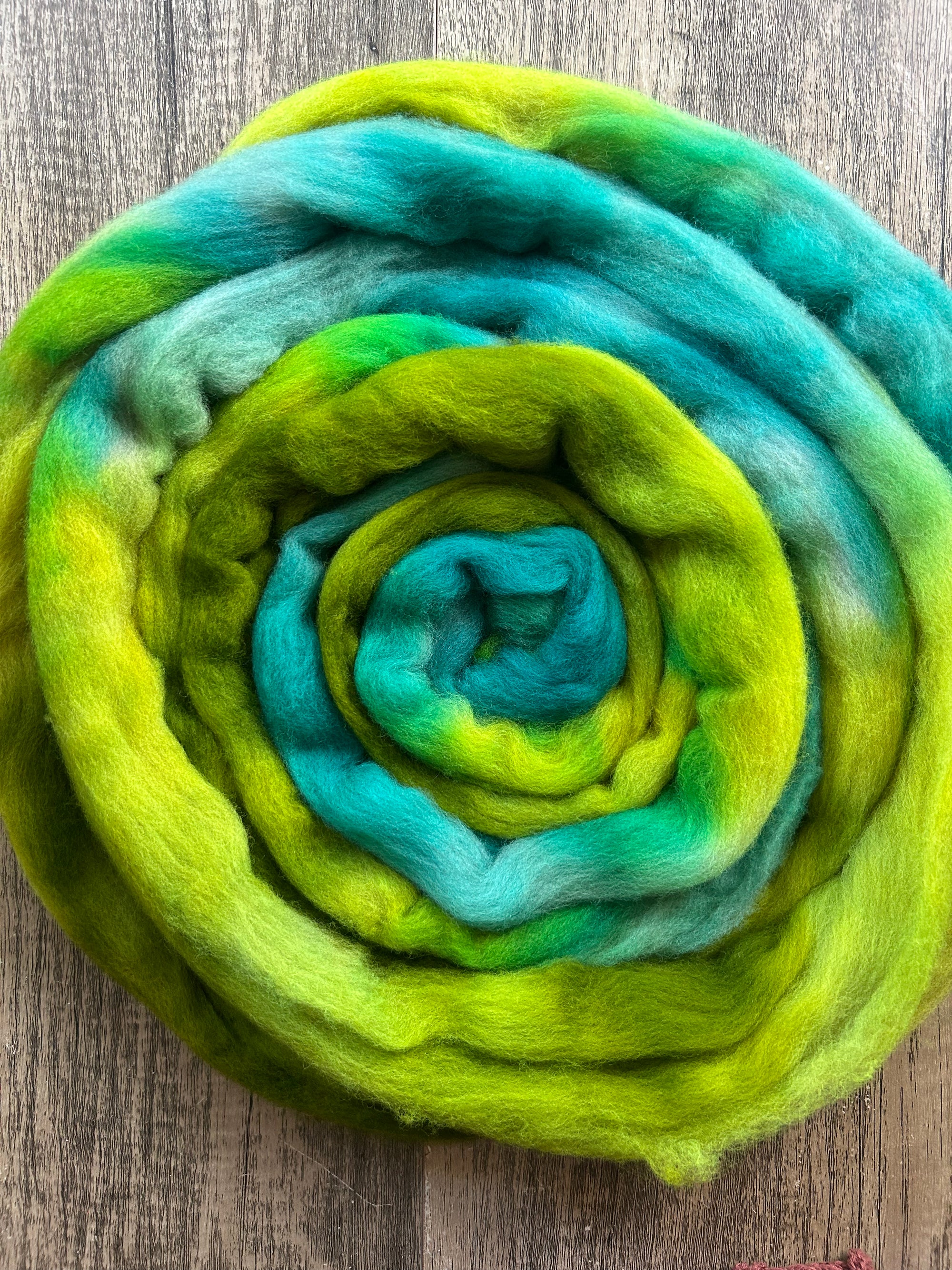 Steady On - Stone (20.6 micron) Haunui Fibre