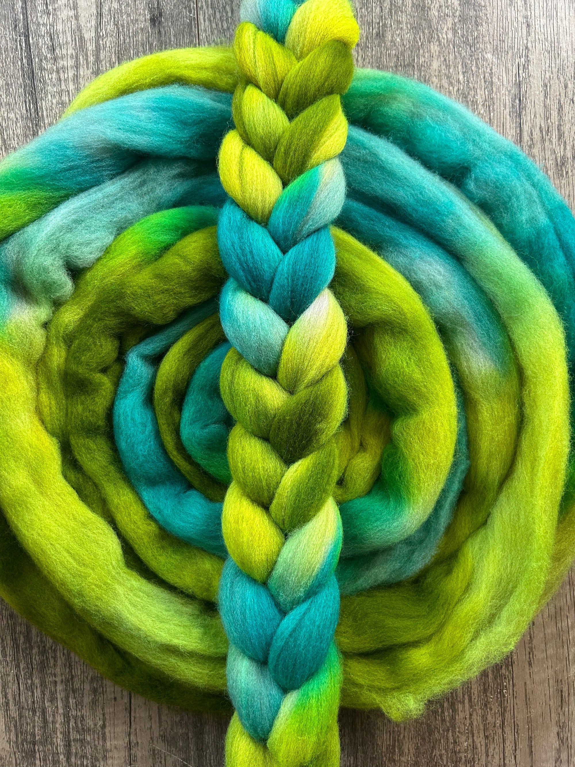 Steady On - Stone (20.6 micron) Haunui Fibre