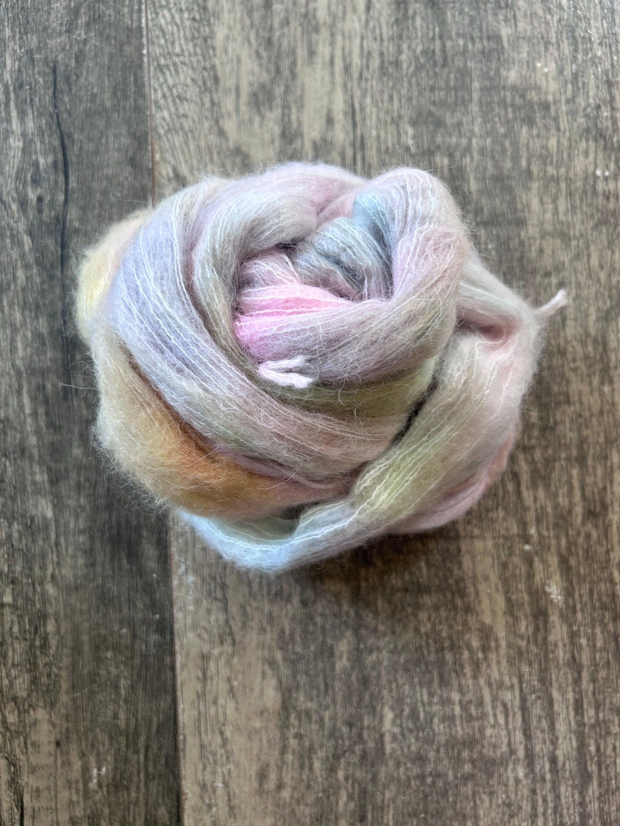 Moonbeam Icecream -  Suri Alpaca Silk Lace