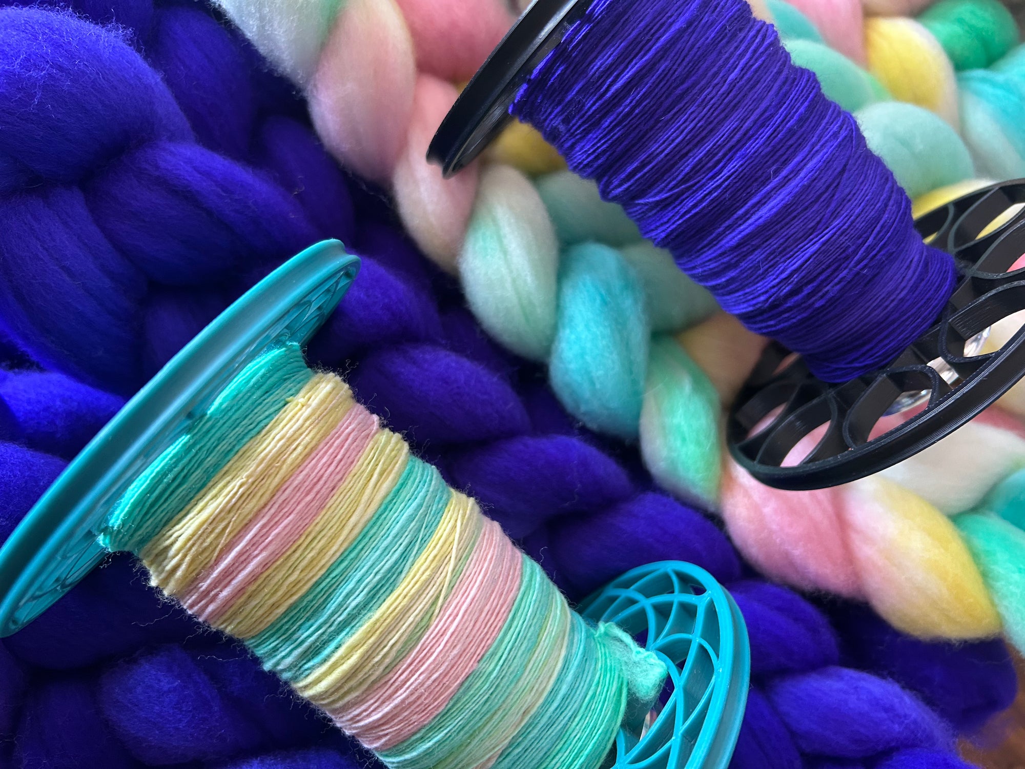 Cackle Berry -  Non SW Rambouillet Fibre