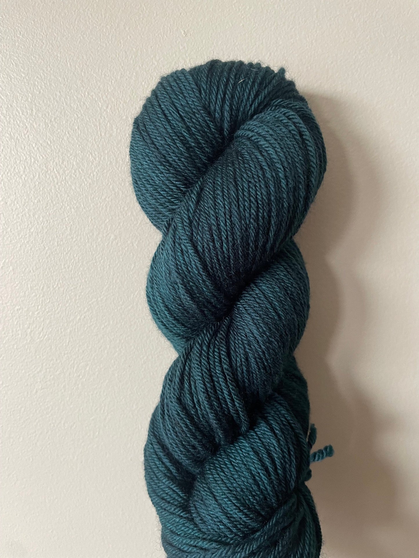 Grackle - DK 85/15 SW Merino/Nylo