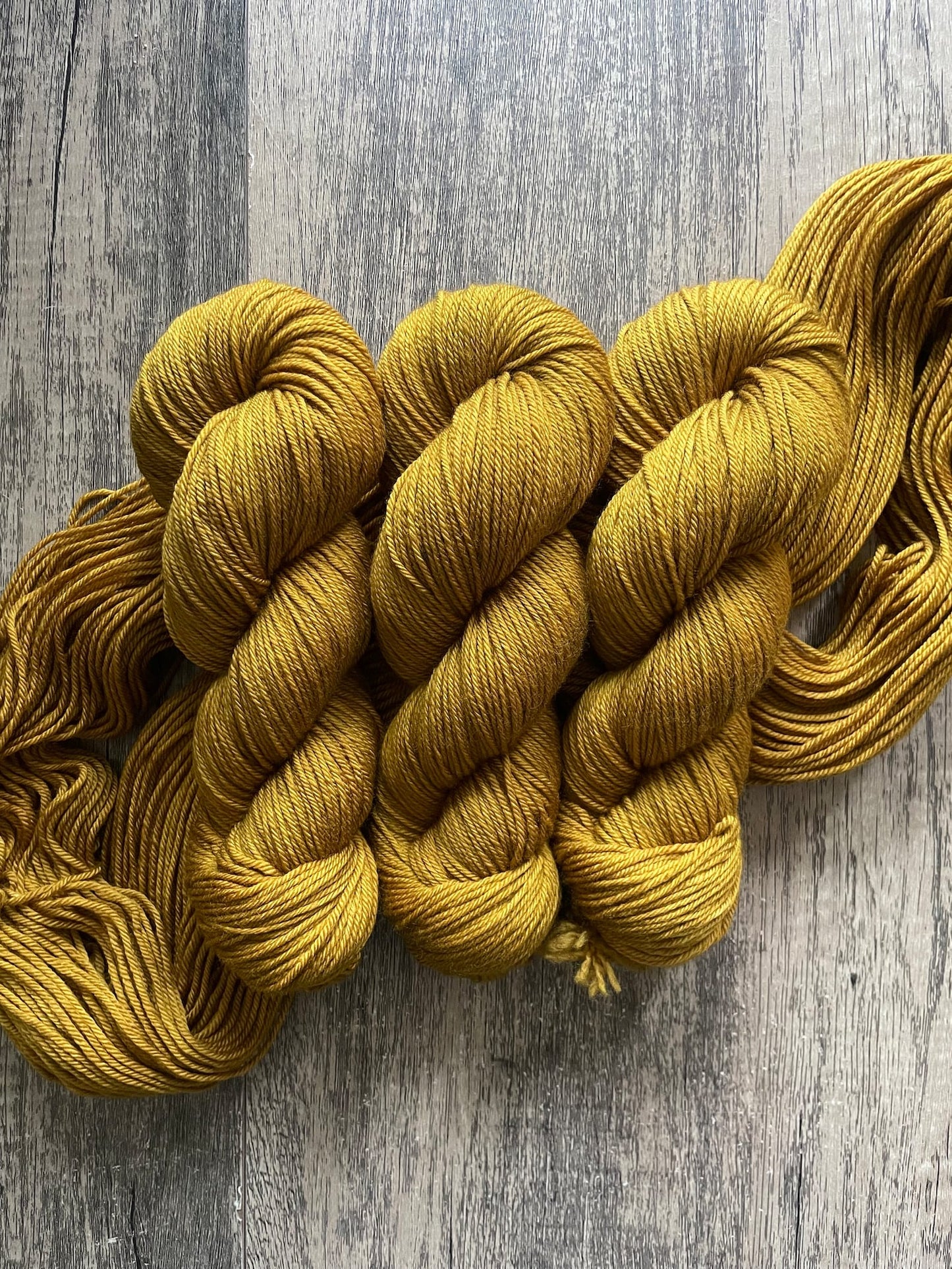 Nugget - DK 85/15 SW Merino/Nylon